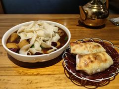 新疆烤包子-新疆伏拉沃餐厅(白龙南路店)