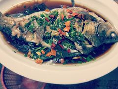 红烧扁鱼-小健农家乐饭店