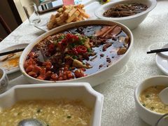 -鑫巴蜀小镇 · 水煮鱼专研店(玉桥店)
