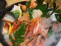 -枝魯枝魯自助料理