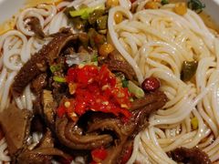 -百春原湖南牛肉粉(百联世纪店)