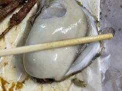 -蚝哥花姐湛江烤生蚝(美丽湾市场店)