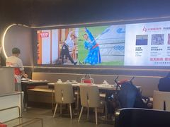 -左庭右院鲜牛肉火锅(金山万达店)