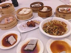 金牌虾饺皇-新花城蟹粉馆(乌鲁木齐店)