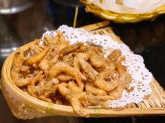 炸河虾-姥家大锅台水库渔家
