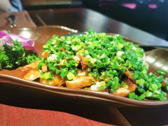 大理风味葱椒鸡-花马天堂云南餐厅 Lost Heaven(外滩店)