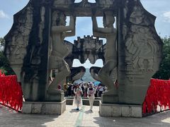 -墨江北回归线标志园