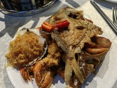 -领鲜活海鲜榴莲自助火锅(东门店)