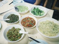 -笨罗卜浏阳菜馆(龙华鹏润达店)
