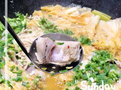 -老刘生态大鱼坊铁锅炖鱼(赛马场店)