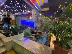 大堂-河坝烧烤串城(金达莱店)