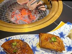 -山川小町·极番烧肉(新地假日广场店)