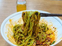 -秦君宝手擀菠菜面(金花路店)