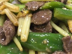 -大富蚝乌东哥饭店·石锅鱼杂·柠檬鸭(革新路店)