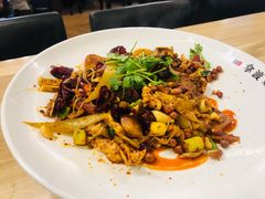 -拿渡·水煮鱼麻辣香锅(王府井奥莱·香江小镇店)