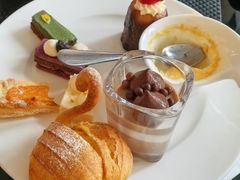 -圣丰索菲特·2 On 988 Café 自助餐厅