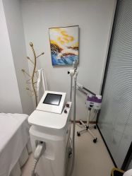 -薇兰专业脱毛连锁机构