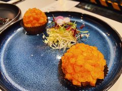 咸蛋黄鲜虾球-荟廷·晶萃(陆家嘴尚悦湾店)