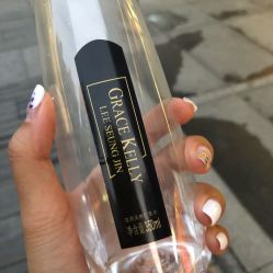 点击看大图 -GRACE KELLY婚纱与礼服(北京店)