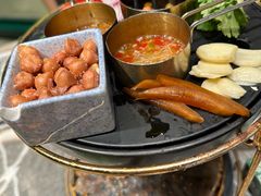 -禄婶鸡煲·打边炉