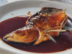 -楼外楼·停车场