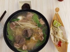 越食经典牛肉河粉-泰越越(古盛路店)