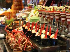-华邑酒店·鲜艳全日自助餐厅