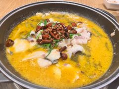-盛宏鑫·四川鲜鱼馆(一元路店)