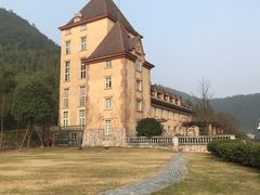 -梦娜斯庄园