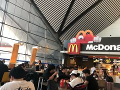 -麦当劳(吴圩机场店)