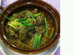 牛腩煲-三辣馆