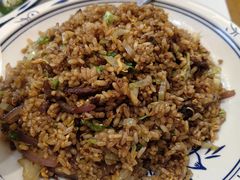 -手抄板凳江南菜(湖滨商业街店)