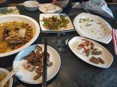-翁大胖媽媽菜(银海店)