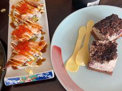 香煎三文鱼寿司-甄花精致料理自助(城市阳台店)