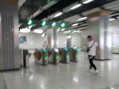 -范湖(地铁站)
