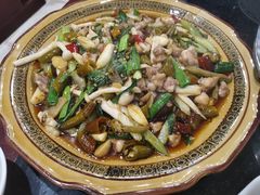 -老来福·非遗酸汤兔(凯旋路店)