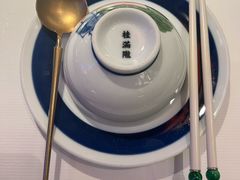 -桂满陇·蟹黄小笼汤包(环球港店)
