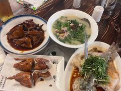 -酱皇乳鸽(富威大厦B座店)