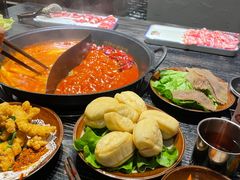 -冯校长老火锅(中联广场店)