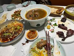 -江城小馆陕南妈妈菜·全球旅行餐厅(钟楼店)