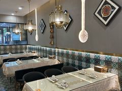 -欧提汗·新疆餐厅·清真(银都路店)