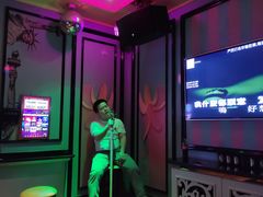 -欢乐迪KTV(南坪上海城店)