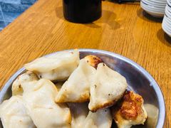 -黄阿姨锅贴大王(万航渡路店)