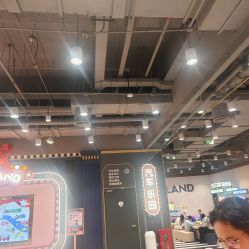 -meland亲子乐园(北京首开通州万象汇店)