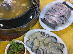 -濠轩阁特色生蚝火锅(水湾路店)