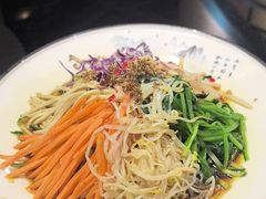 -东口码头·烧鸽子·鱼头泡饼·地方菜(金鹰悦城店)