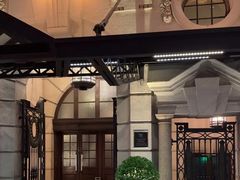 -LONG BAR 廊吧(外滩华尔道夫酒店)