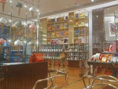 -VENCHI 闻绮(上海佛罗伦萨小镇店)