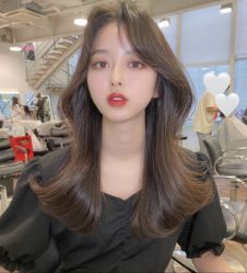 -诗悦发型SALON·圣罗兰店