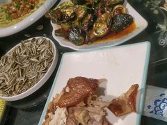 -王府酒店(兴华南街铁西百货店)